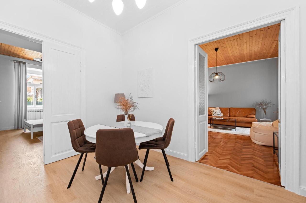 White Imperial Apartment Pula Buitenkant foto